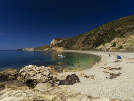 elba island solitary beach spiaggia solitaria ph enrico pelos enrico pelos 266x200 - Turistična ponudba