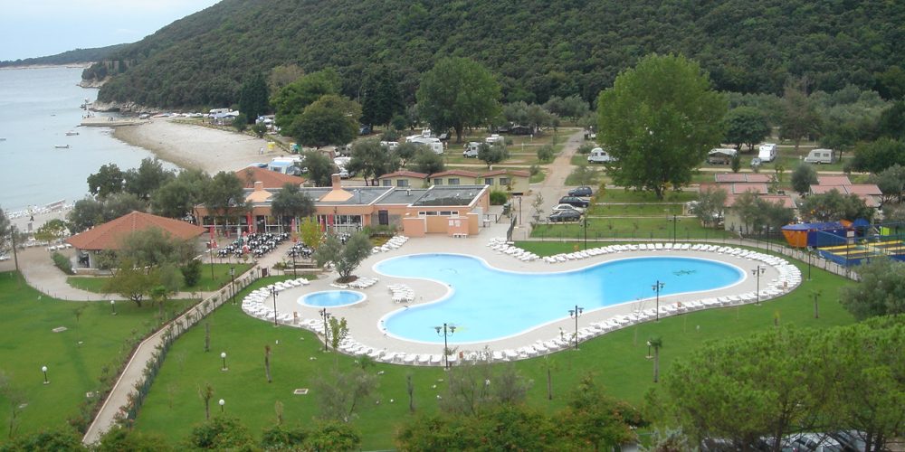 KROMPIRJEVE POČITNICE